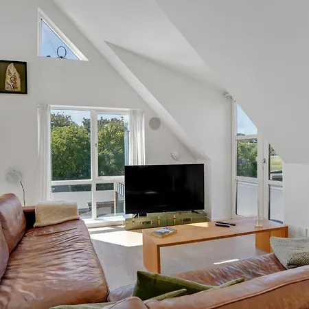 Cozy Home In Hejls With House Sea View Casa de Férias *