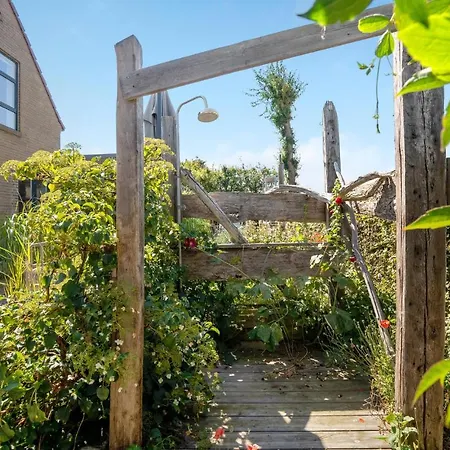 Cozy Home In Hejls With House Sea View Hejls