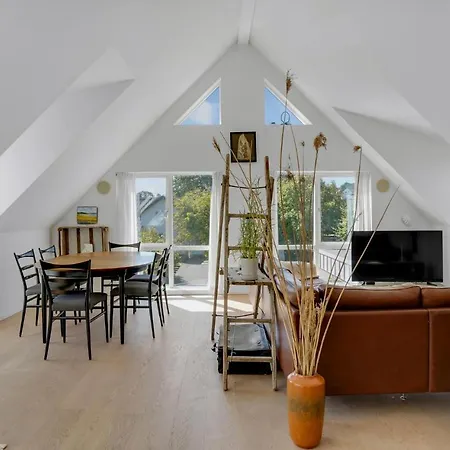 Cozy Home In Hejls With House Sea View Casa de Férias *